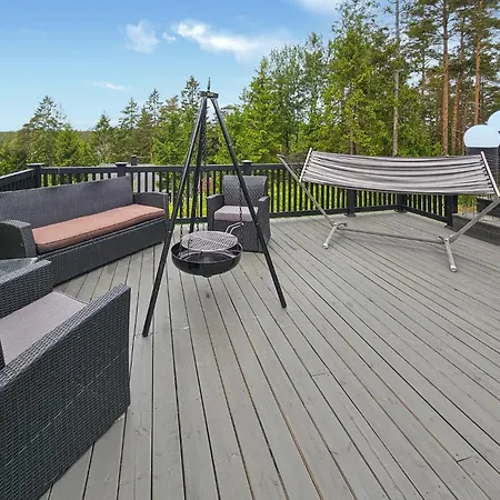 2 Bedroom Awesome In