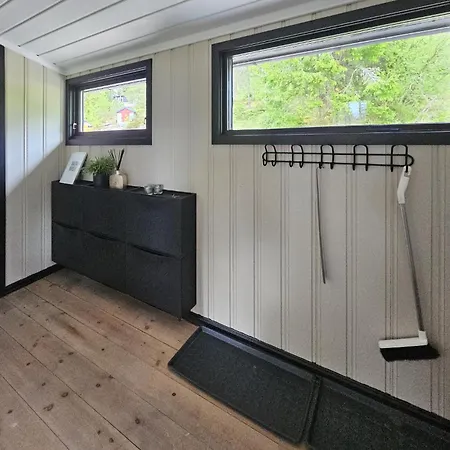 2 Bedroom Awesome In Holiday home