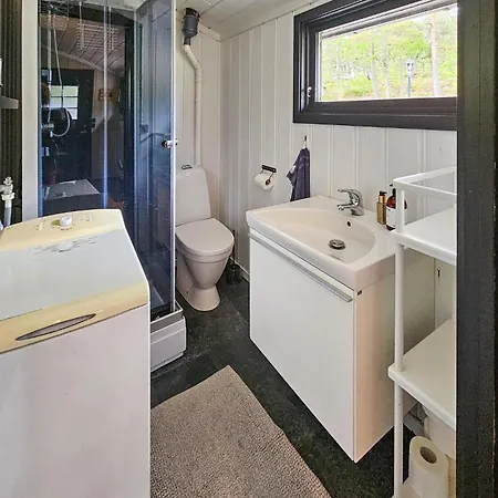 2 Bedroom Awesome In